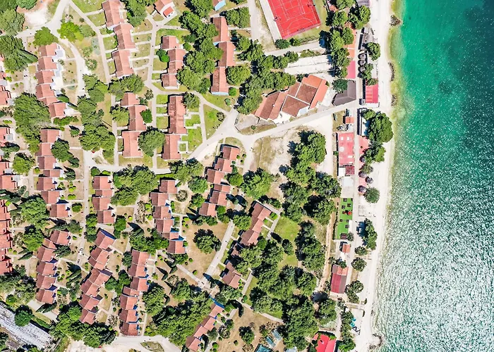 Medena-2 By Interhome טרוגיר